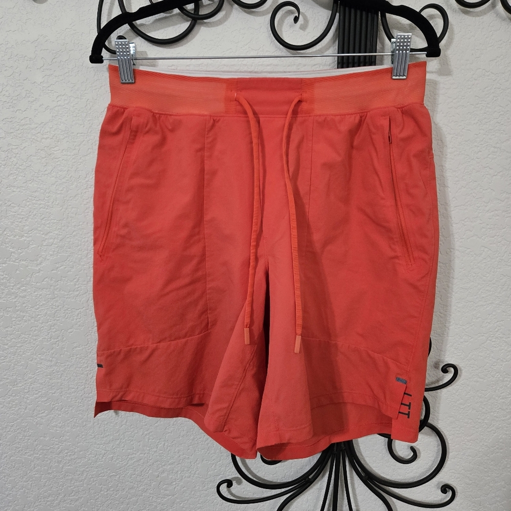 LULULEMON License‎ To Train Shorts | M